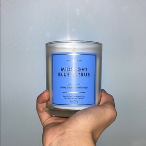 White Barn Midnight Blue Citrus Candle - Elegant White and Blue